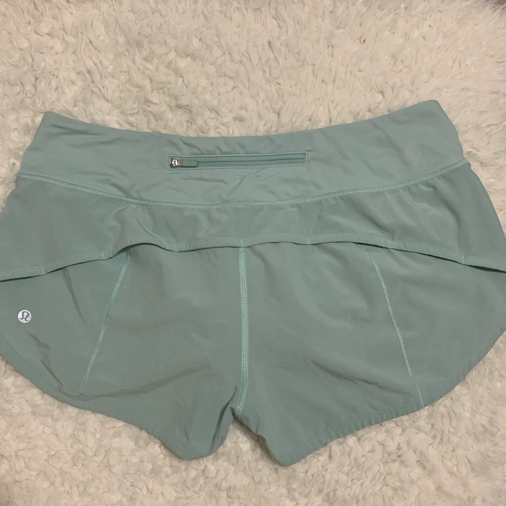 LULULEMON Speed up Shorts